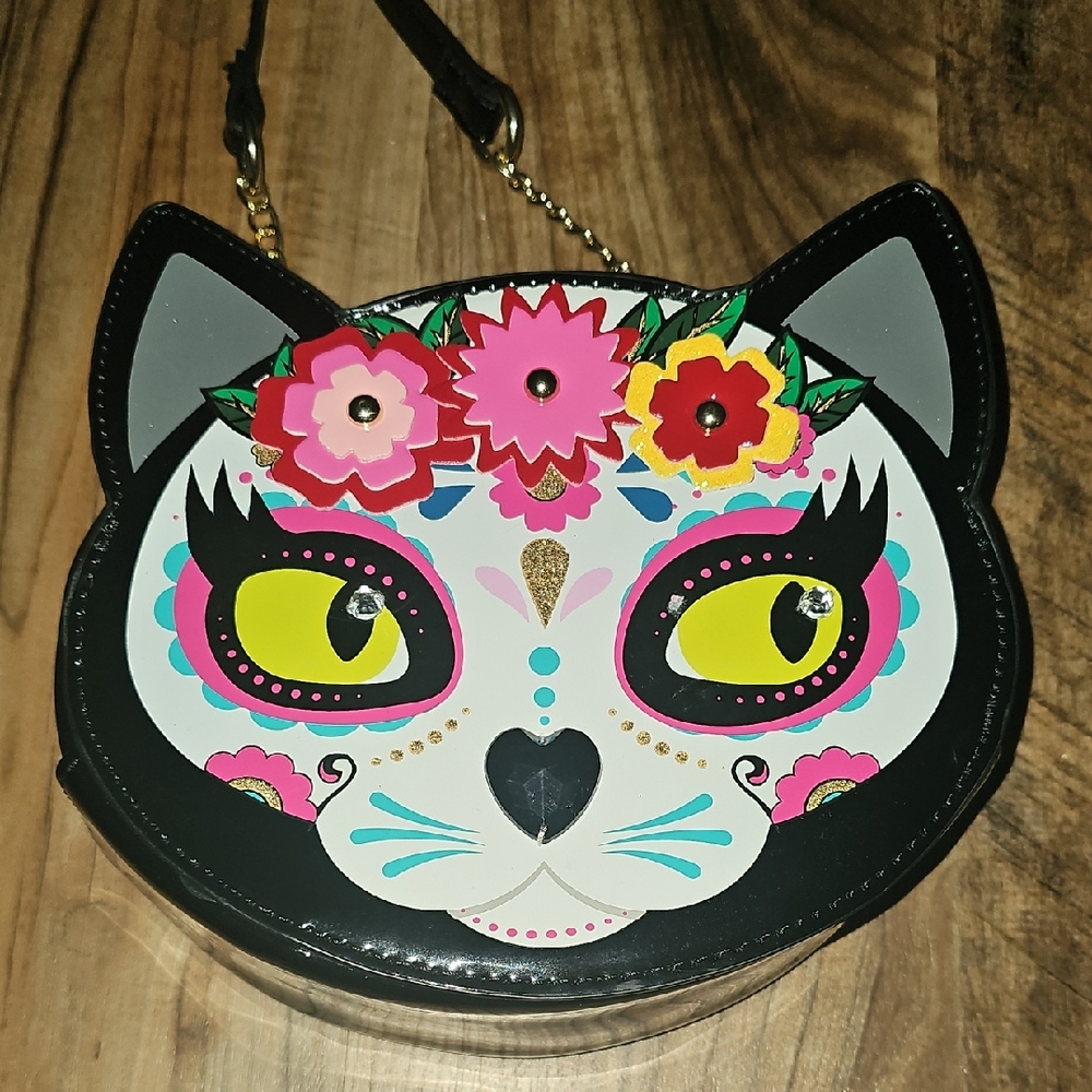 Betsey Johnson Black Patent Cat Crossbody with Pink Tag
